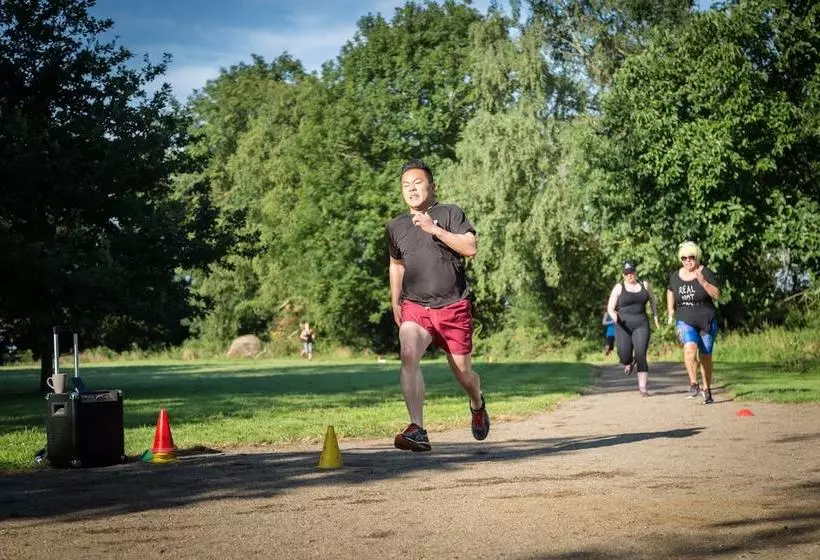 Hotelli No1 Bootcamp Norfolk