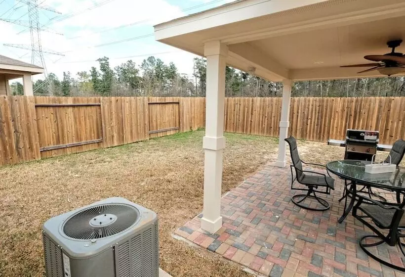 3bdrm 2bath 5beds   Iah Airport, Humble