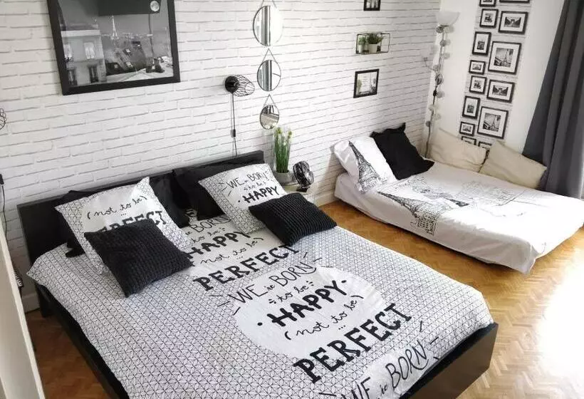 Le Parisien T1antony Berny By Beds4wanderlust   35m2 Avec Balcon   Aéroport Orly 5miles   Train Stat