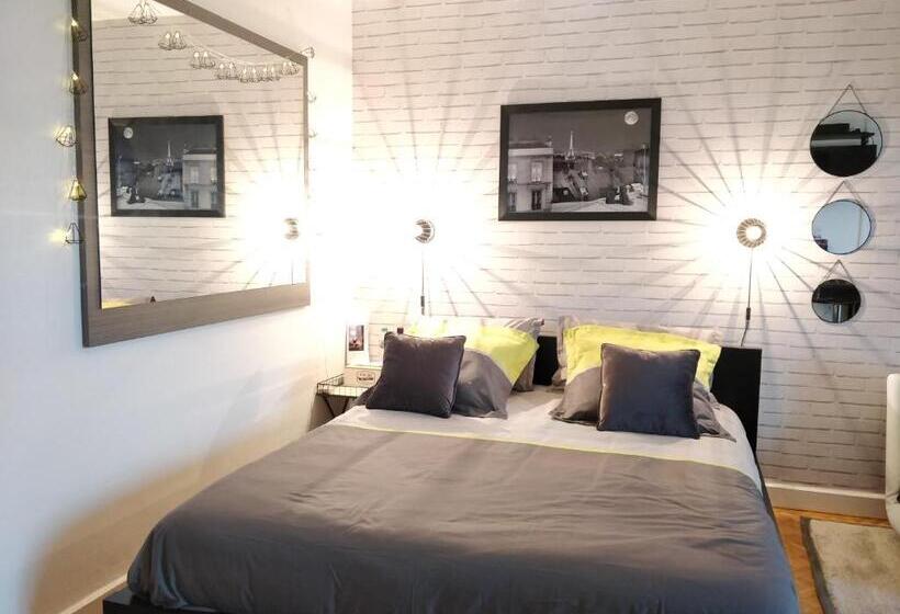 Le Parisien T1antony Berny By Beds4wanderlust   35m2 Avec Balcon   Aéroport Orly 5miles   Train Stat