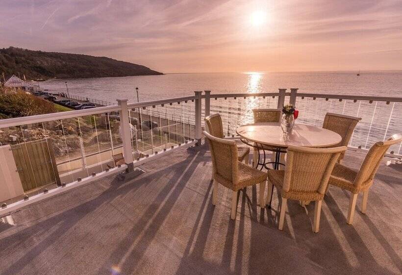 Observation Apartment On The Beach