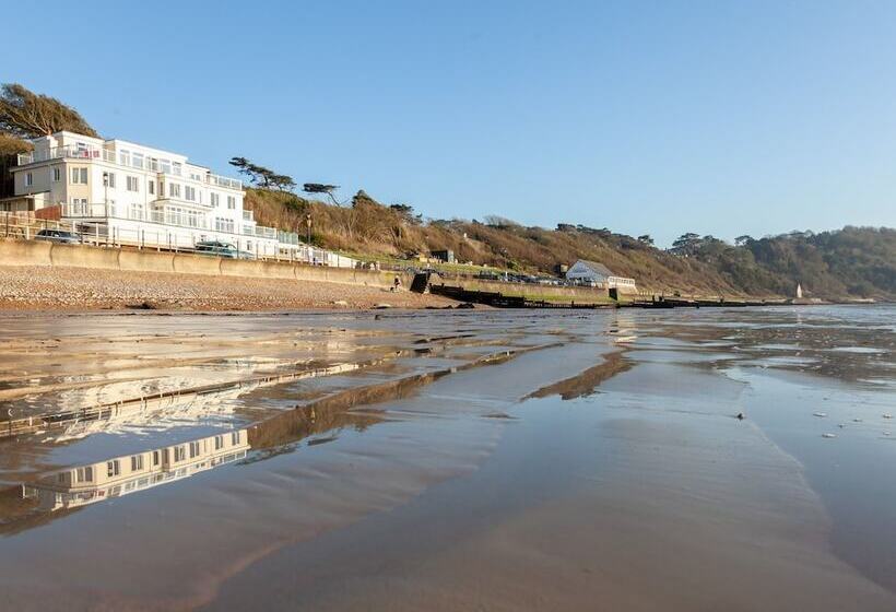 Observation Apartment On The Beach