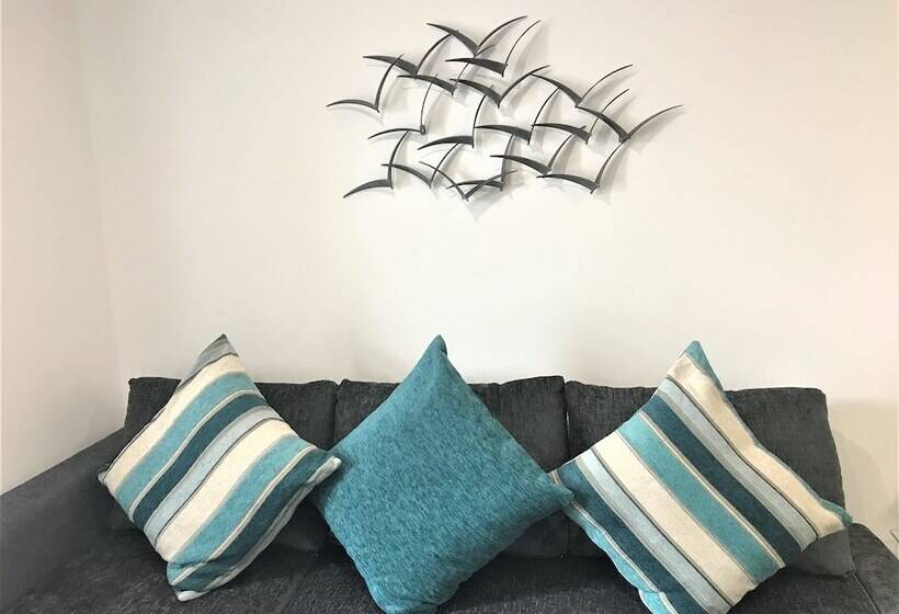 One To One Apartments