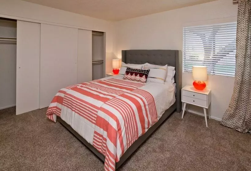 Suite Destination Downtown Austin