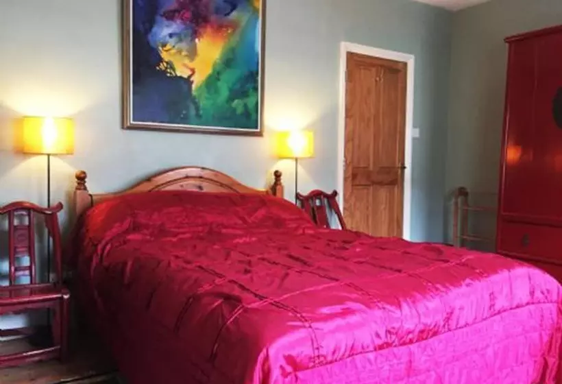 Artist Cottage B&b