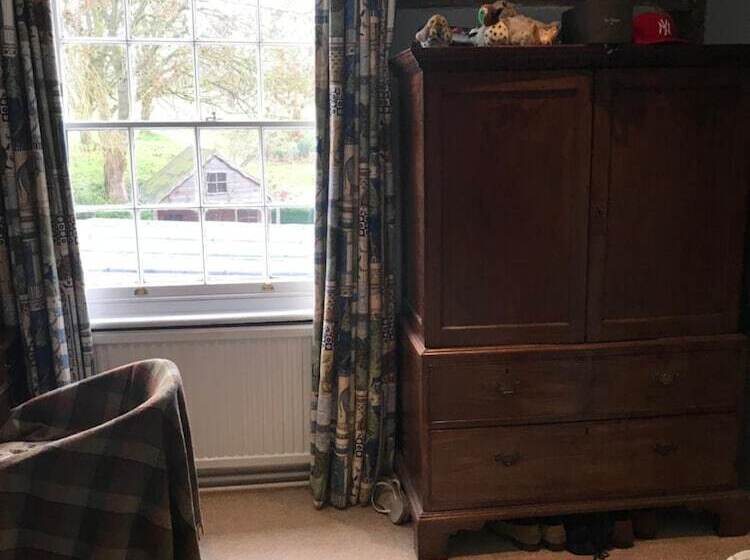 Bed and Breakfast Waldegrave Farm