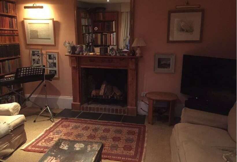 Bed and Breakfast Waldegrave Farm