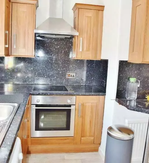 Flat In Oban Town Centre