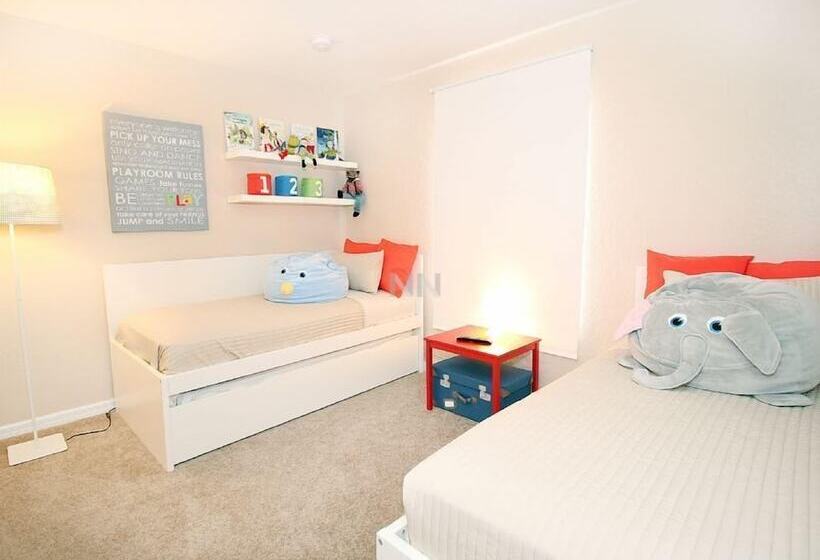 Fv62884   Regal Oaks   4 Bed 3.5 Baths Townhome