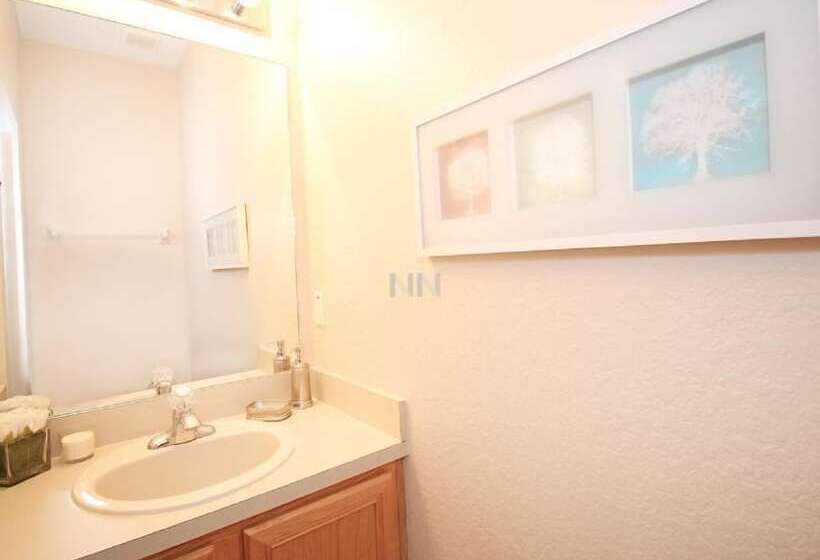 Fv62884   Regal Oaks   4 Bed 3.5 Baths Townhome