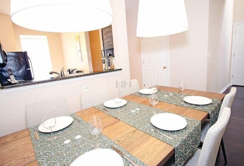 Fv62884   Regal Oaks   4 Bed 3.5 Baths Townhome