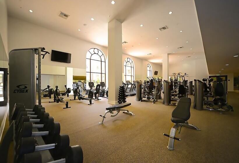 Las Premier Apartments