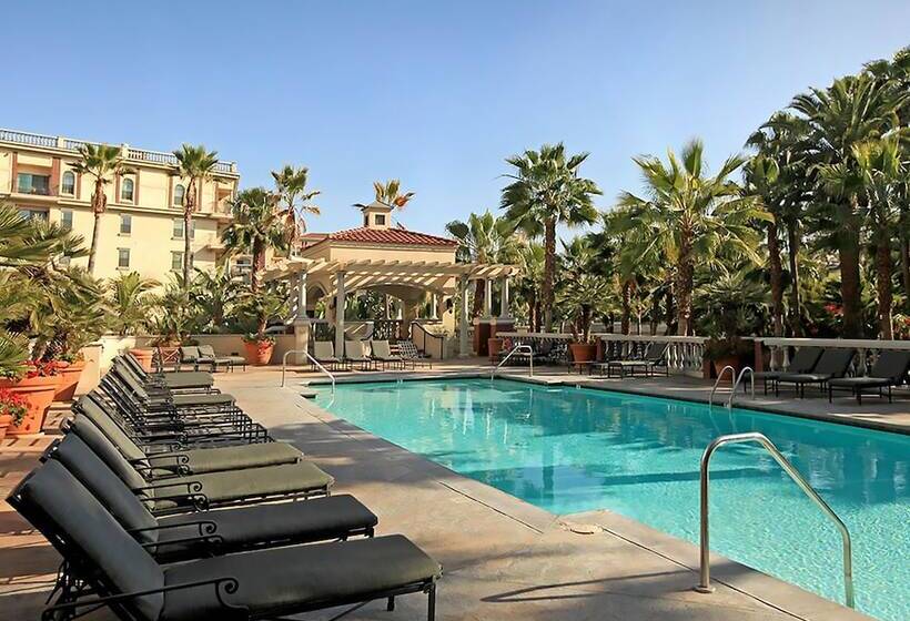 Las Premier Apartments