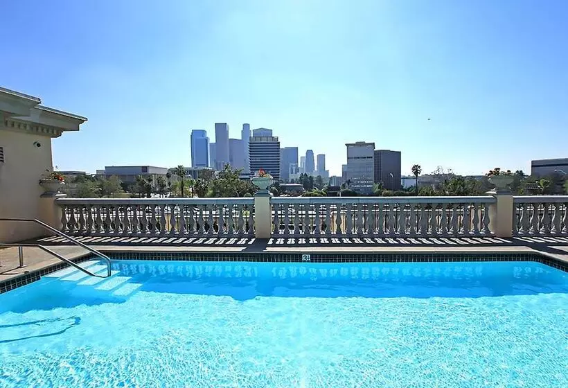 Las Premier Apartments