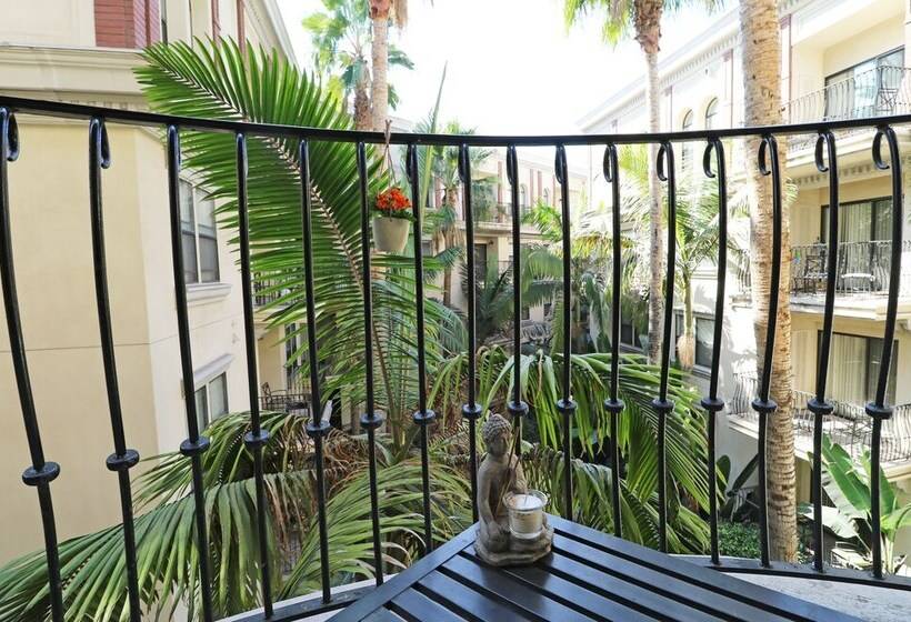 Las Premier Apartments