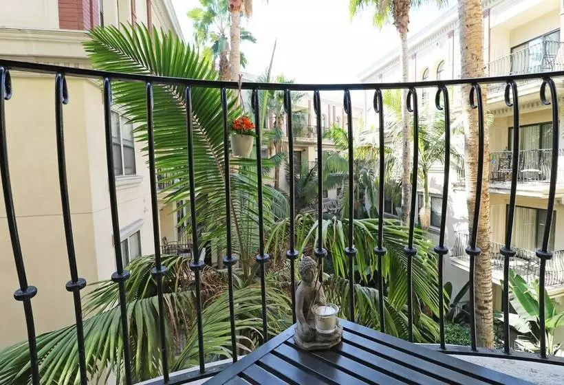 Las Premier Apartments