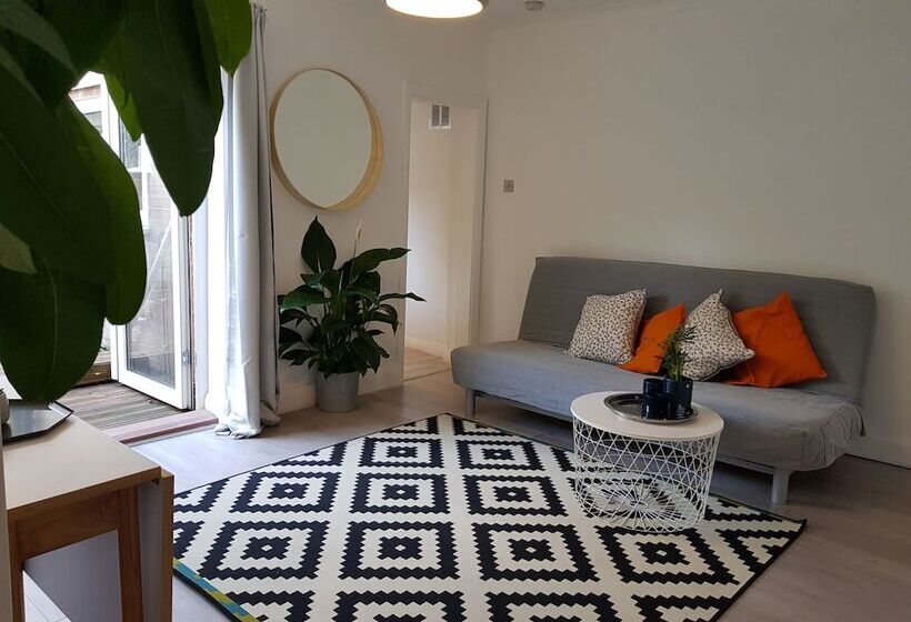 Luxury Central Apartment 4 Guests