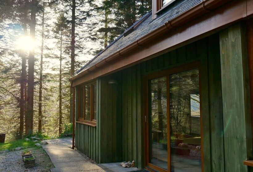 Signal Rock Glencoe Cottages