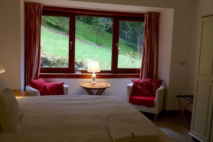 Signal Rock Glencoe Cottages