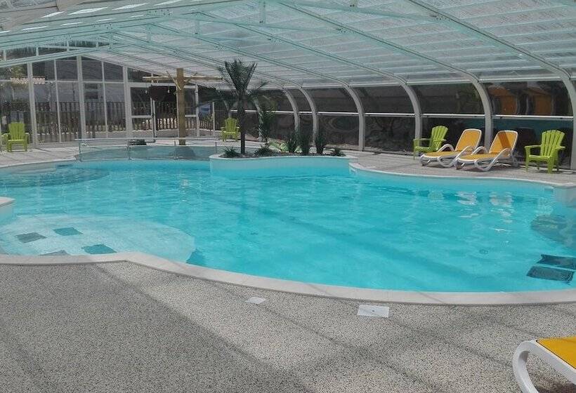 ホテル Camping Le Bois Verdon