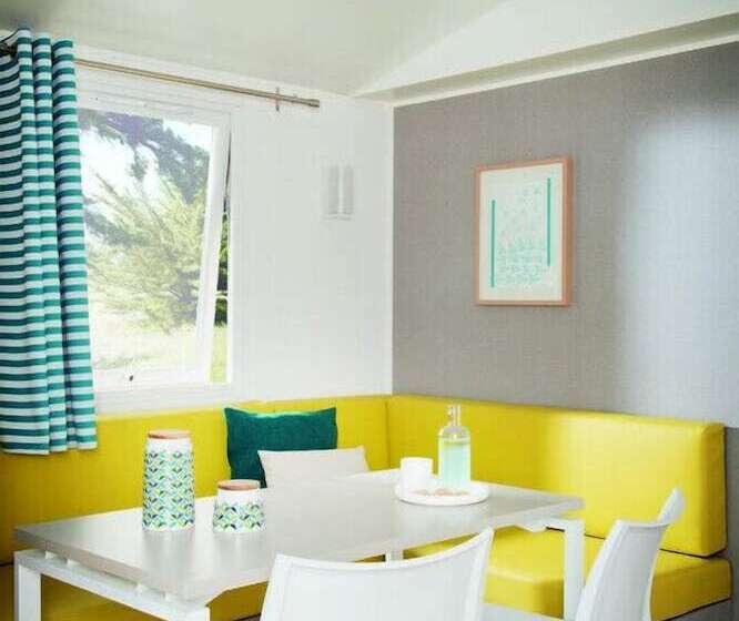 ホテル Camping Le Bois Verdon