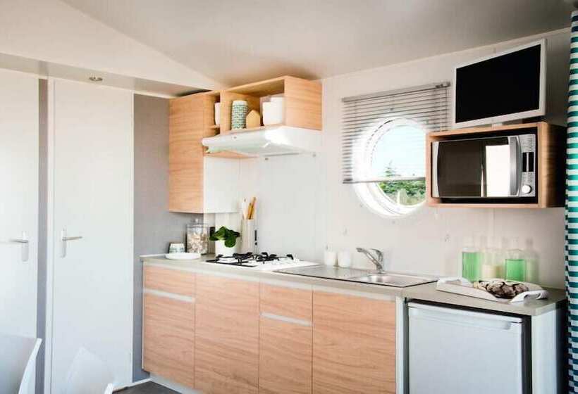 ホテル Camping Le Bois Verdon