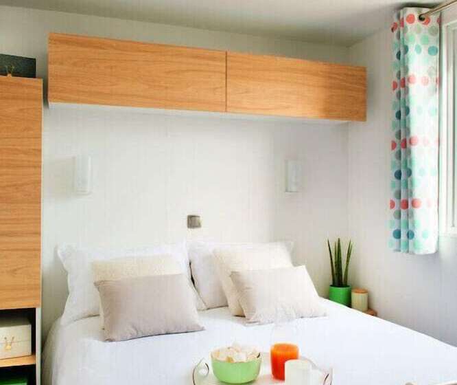 ホテル Camping Le Bois Verdon