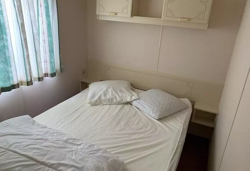 ホテル Mobil Home Aventura 8 Places