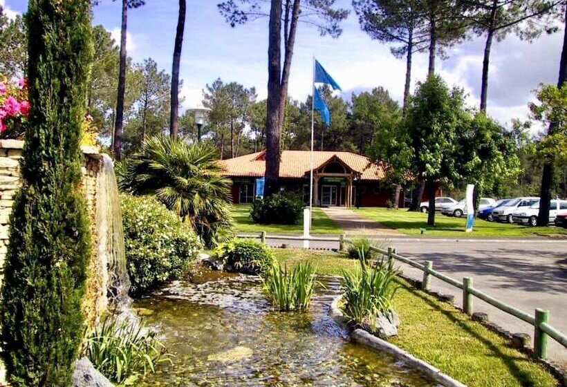 Отель Mobil Home Aventura 8 Places