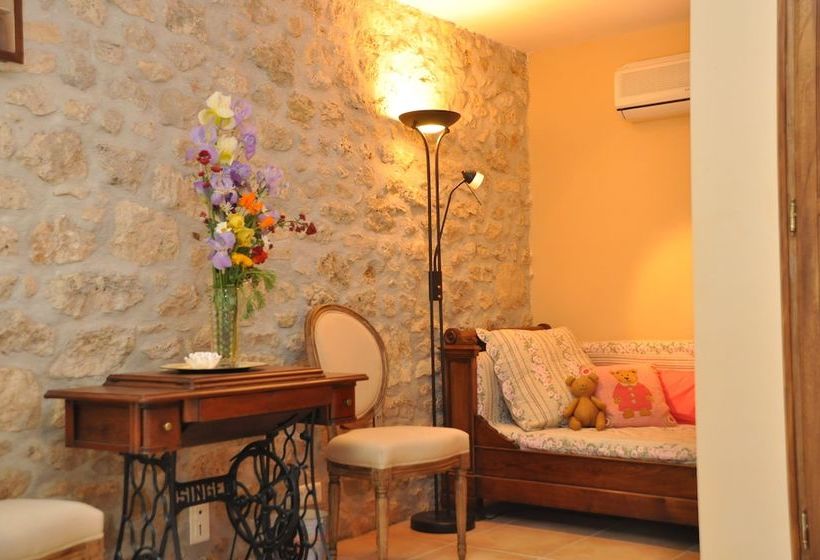 Le Jas Des Légrémis  Le Jas Du Bas