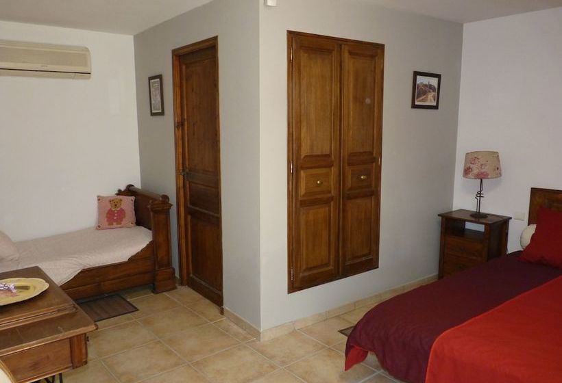 Le Jas Des Légrémis  Le Jas Du Bas