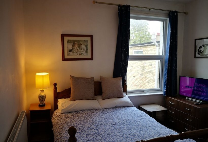 膳宿费 Populus House