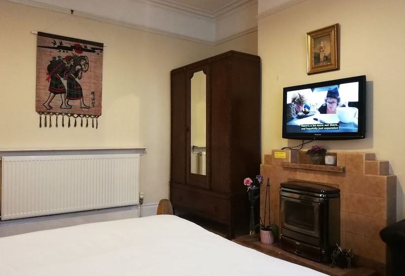 膳宿费 Populus House