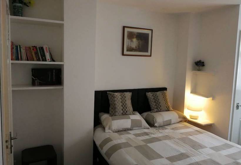 膳宿费 Populus House