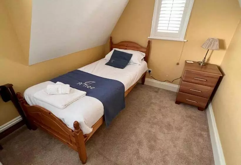 ペンション The Mayfair Guest House Self Catering