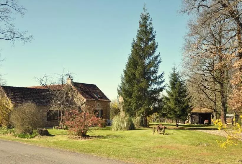 ベッドアンドブレックファースト Auberge D'imbès