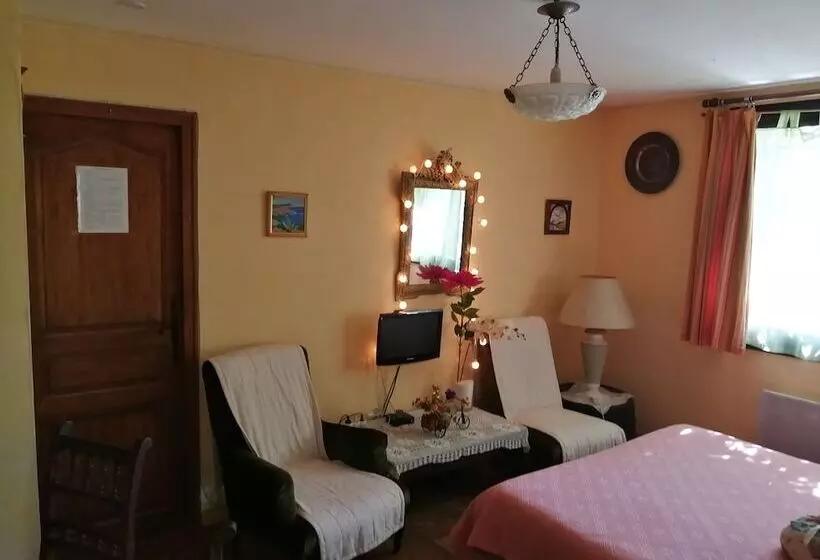 Bed and Breakfast Beau Mas à Montolivet