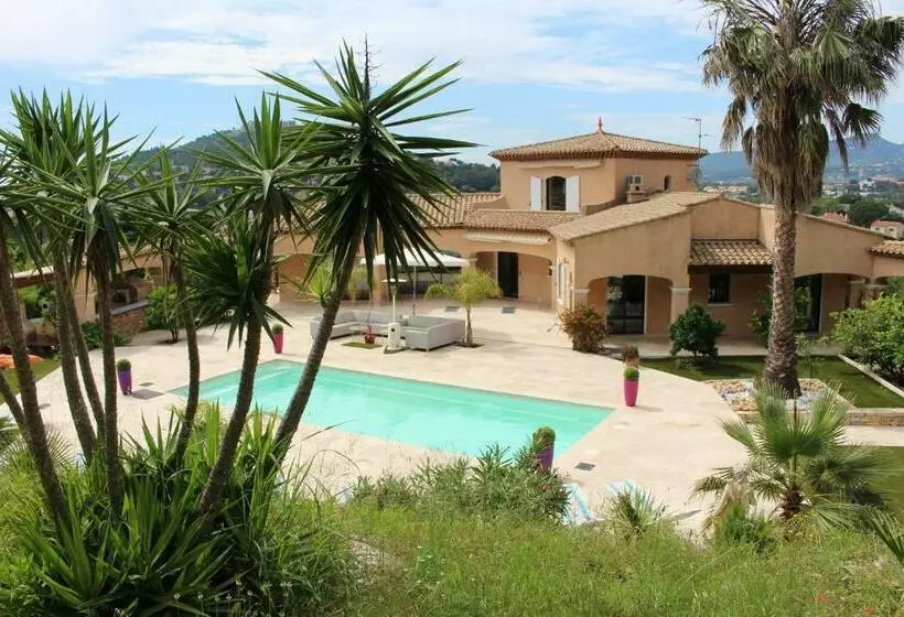 La Villa Des Anges