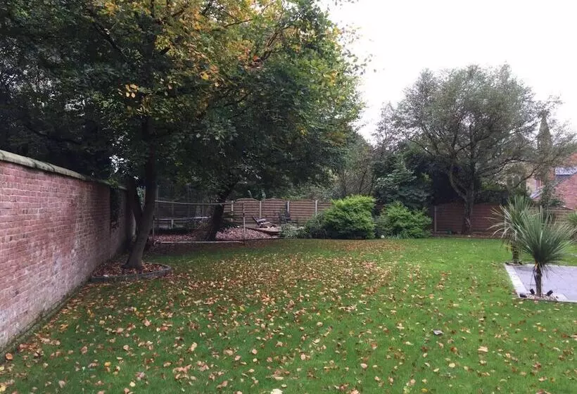 Luxury 1bedroom Lodge In Prestwich