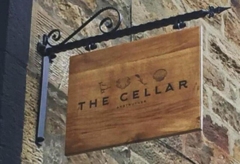 Stunning Shore Front House In Historic Cellardyke