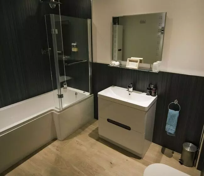 Tower Ridge Apartments