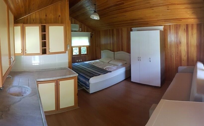 Alican Saklibahce Pension