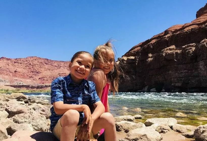 هتل Shash Dine  Ecoretreat