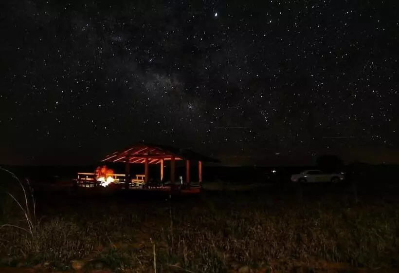 هتل Shash Dine  Ecoretreat