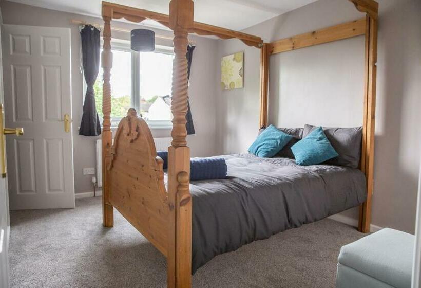 Cosy Nottingham City Centre Townhouse