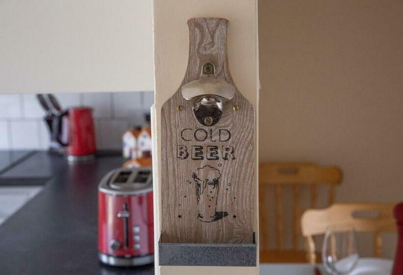 Cosy Nottingham City Centre Townhouse