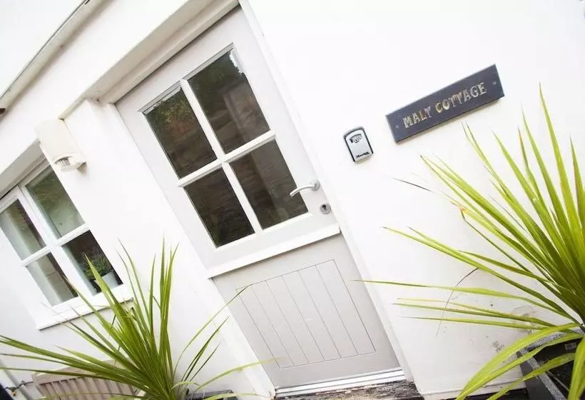 Padstow Breaks Malt Cottage