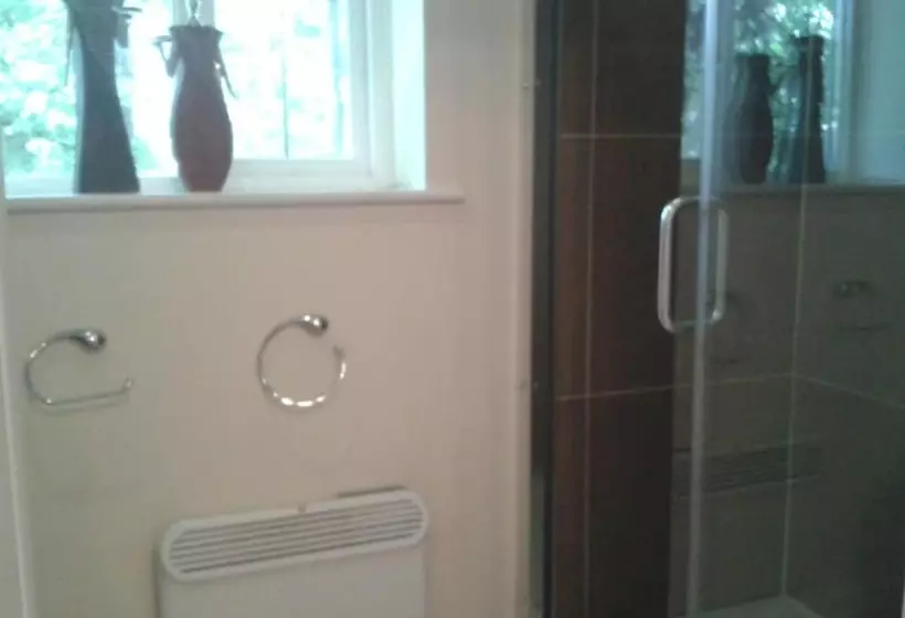 پانسیون Heathfield Place