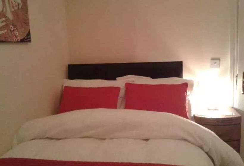 پانسیون Heathfield Place