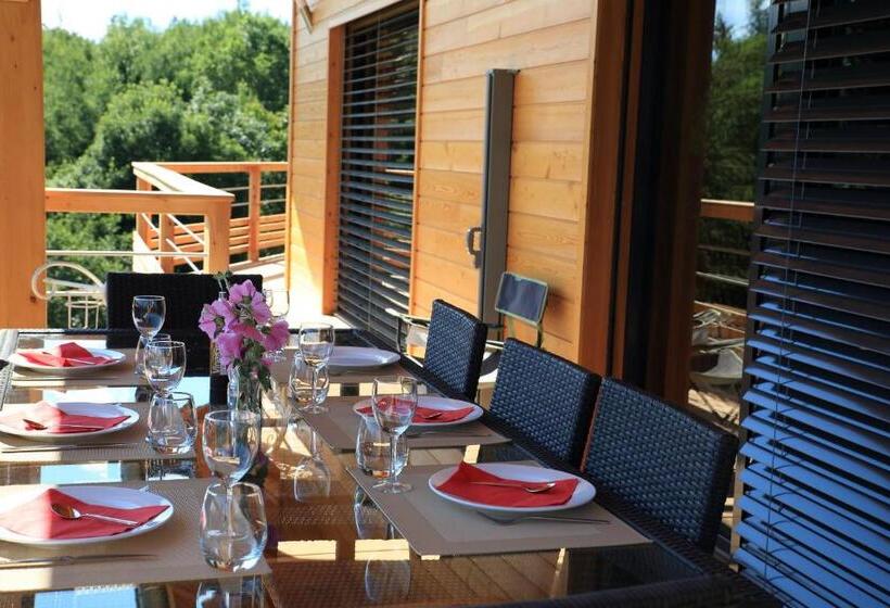 Bed and Breakfast Au Chant Du Riou